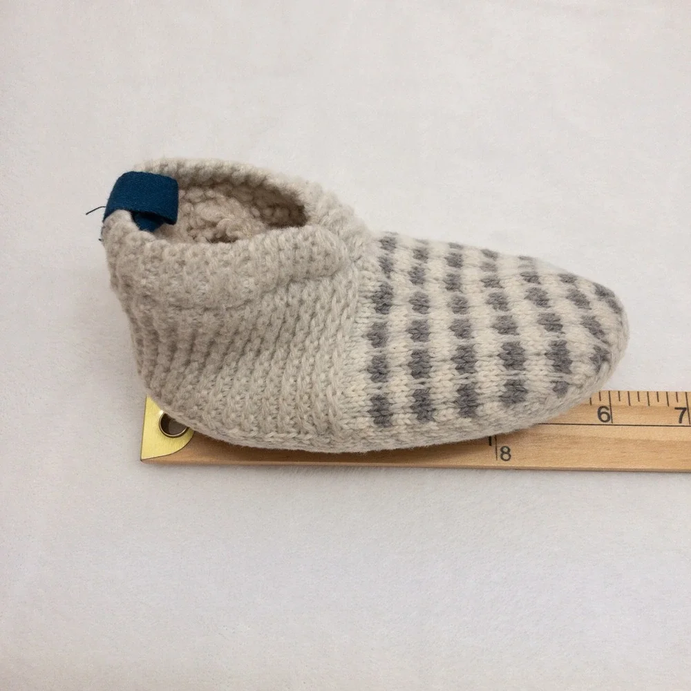 Bombas Gripper‎ Slipper Socks Toddler Size 5-7 Gray Cream Knit Sherpa Lined Kids